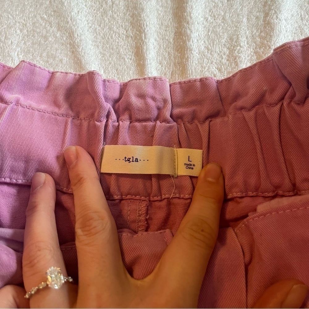 Pink high waisted TGLA ruffle shorts - Picture 8 of 9